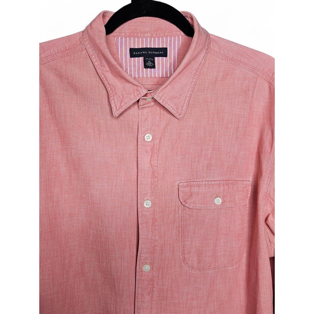 Banana Republic Shirt Mens XL 17-17.5 Pink Button Up Pocket Long Sleeve Casual